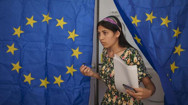 Voting under way in 20 countries in elections likely to shift EU to the right