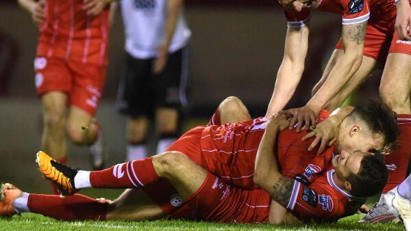 Shelbourne narrowly defeat Dundalk to extend lead at the top