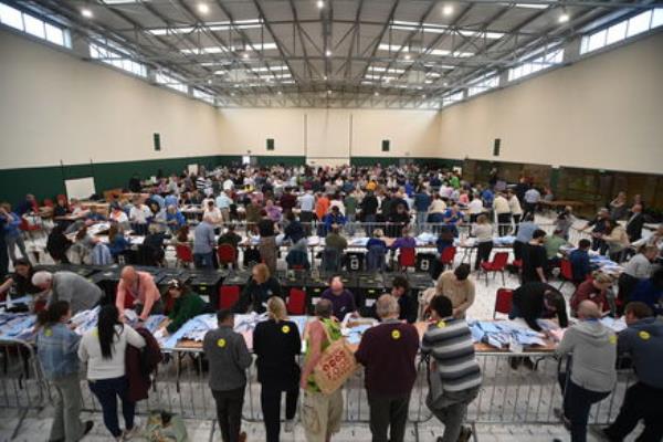 The ballot boxes are open in Nemo. Picture: Larry Cummins